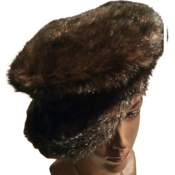 New 1970\'s Vintage Mink Faux Fur Newsboy Cap. 100% Polyester Soft & Cozy!